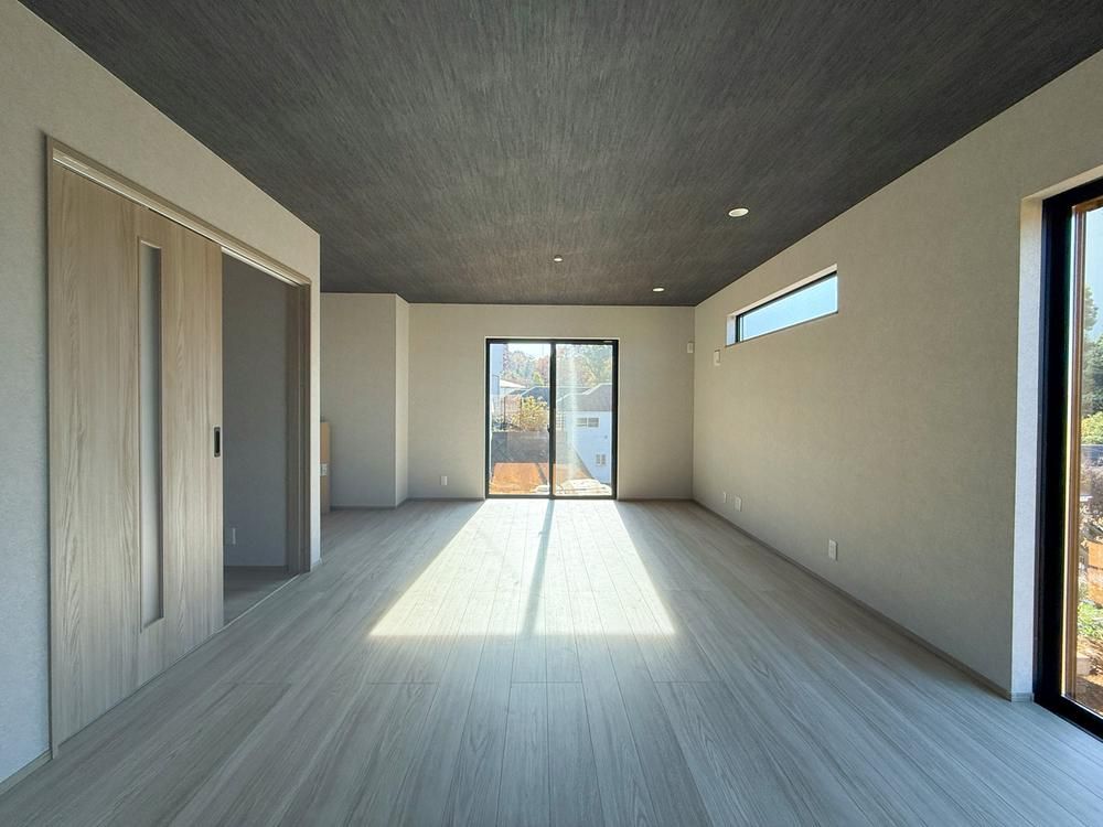 Land for Sale in Minami Kibogaoka, Asahi-ku, Yokohama – 116.67 sqm Corner Plot - Thumbnail 3