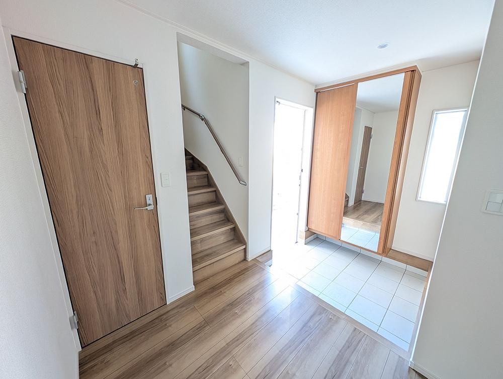 5LDK+S House for Sale in Minoh, Osaka - 183m2 - Thumbnail 3