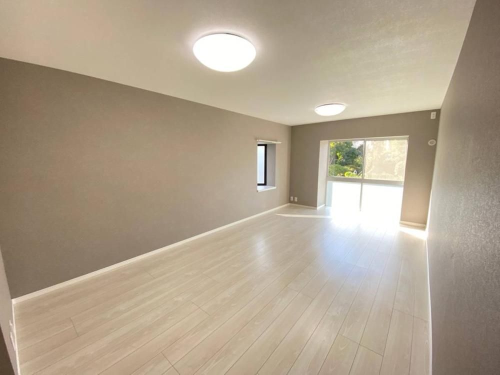Renovated 3LDK Apartment for Sale in Tama-ku, Kawasaki - Thumbnail 2