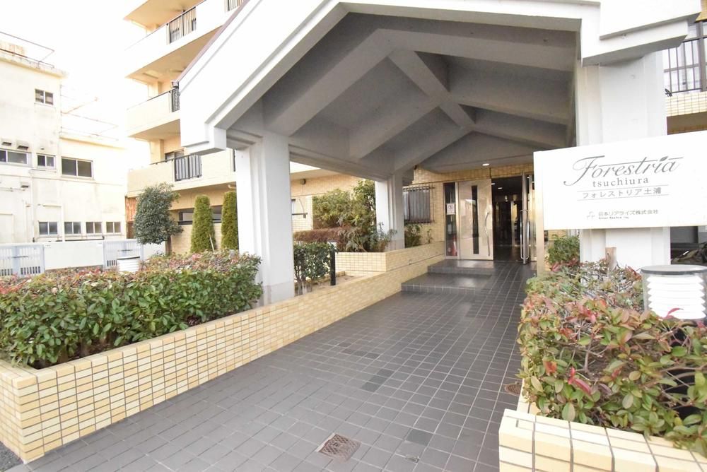 3LDK Apartment for Sale in Tsuchiura, Ibaraki - Thumbnail 2
