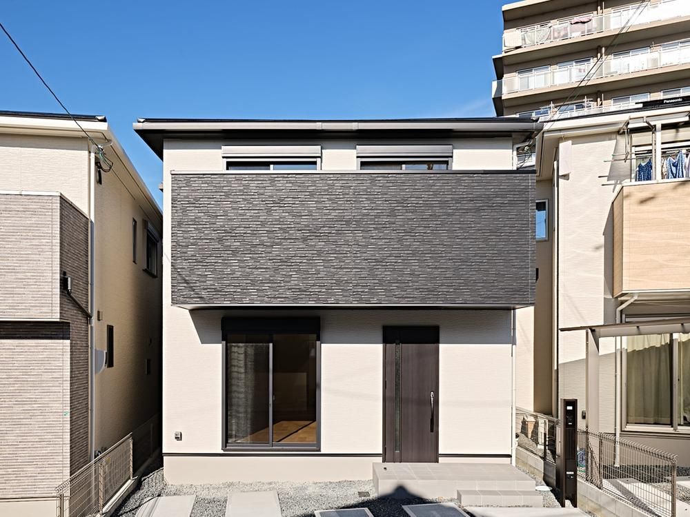 New Detached House for Sale in Hirakata, Osaka - Thumbnail 2