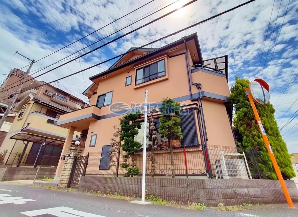 Renovated 4LDK House in Hamura, Tokyo - 34.99 Million Yen - Thumbnail 2