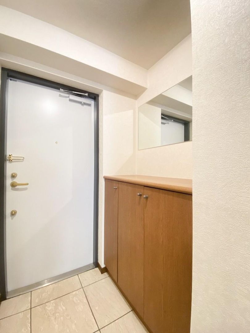 3LDK Apartment for Sale in Minami-Rinkan, Yamato, Kanagawa - Thumbnail 3