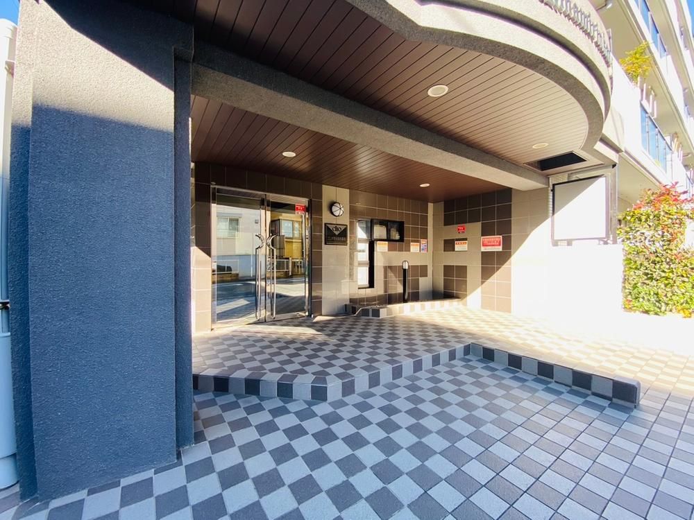 3LDK Apartment for Sale in Minami-Rinkan, Yamato, Kanagawa - Thumbnail 4