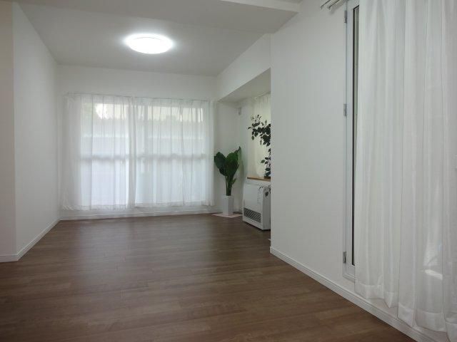 3LDK Apartment for Sale in Toyohira Sapporo 17.8M Yen - Thumbnail 2
