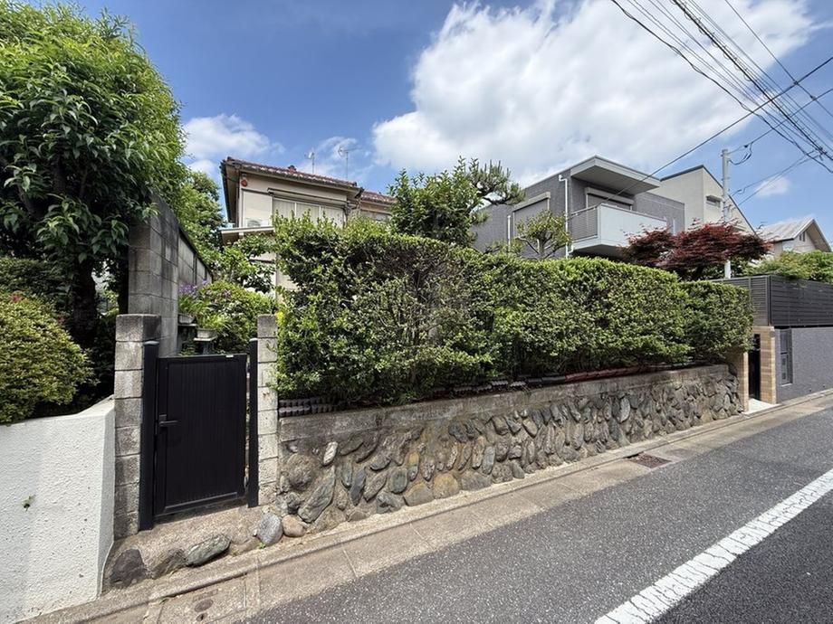 Land for Sale in Kamisoshigaya, Setagaya - 109 sqm - Thumbnail 2