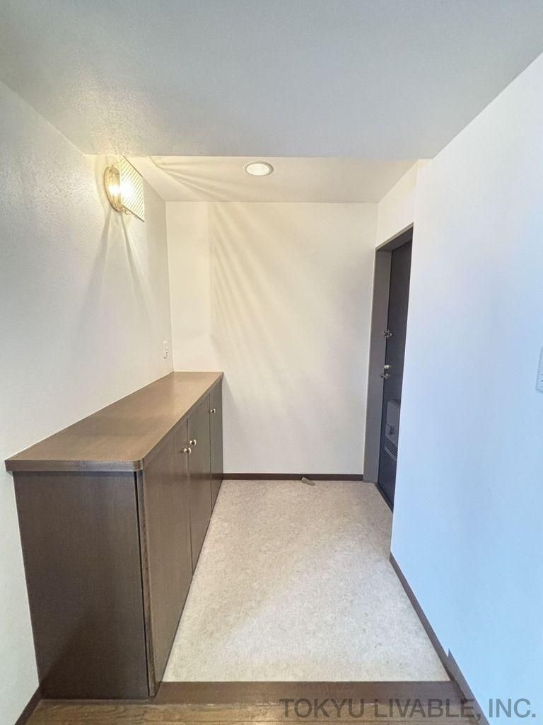 1LDK Apartment for Sale in Taihaku Ward, Sendai, 75m2 - Thumbnail 3