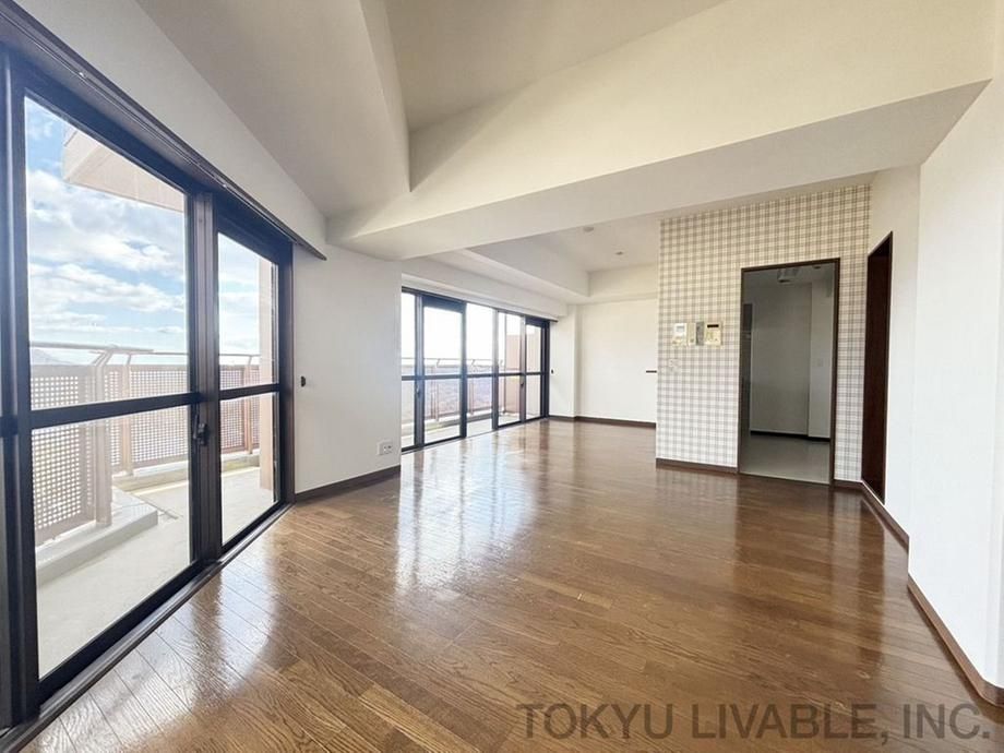 1LDK Apartment for Sale in Taihaku Ward, Sendai, 75m2 - Thumbnail 4