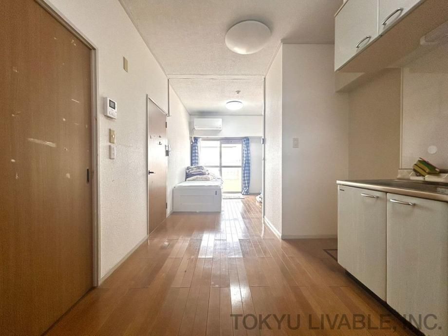 1LDK Apartment for Sale Near Nishifuna Station, Funabashi - Thumbnail 2