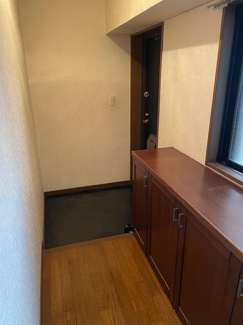 4LDK Apartment for Sale in Miyazaki City, Miyazaki Prefecture - Thumbnail 2