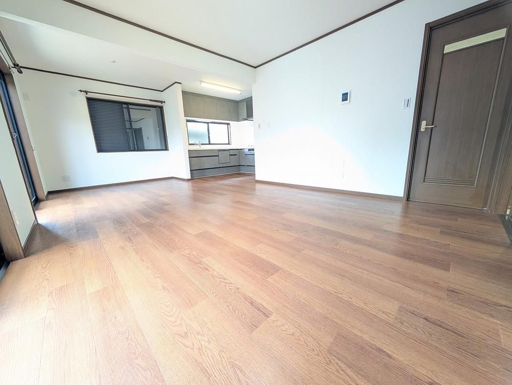 Renovated 5LDK House in Sagamihara, Kanagawa – 49.8M Yen - Thumbnail 4