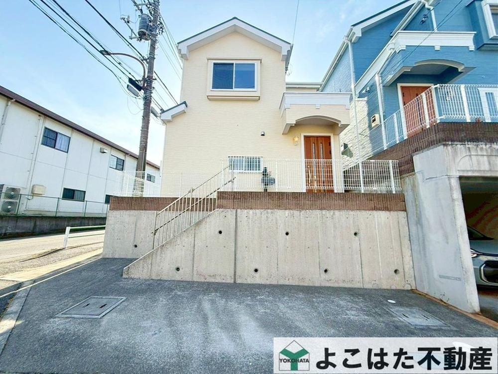 4LDK Corner House for Sale in Tama City, Tokyo - Immediate Move-In - Thumbnail 2