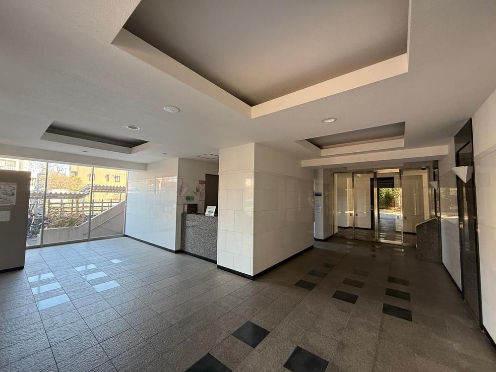 3LDK Apartment for Sale in Funabashi, Chiba - 67.6sqm - Thumbnail 3