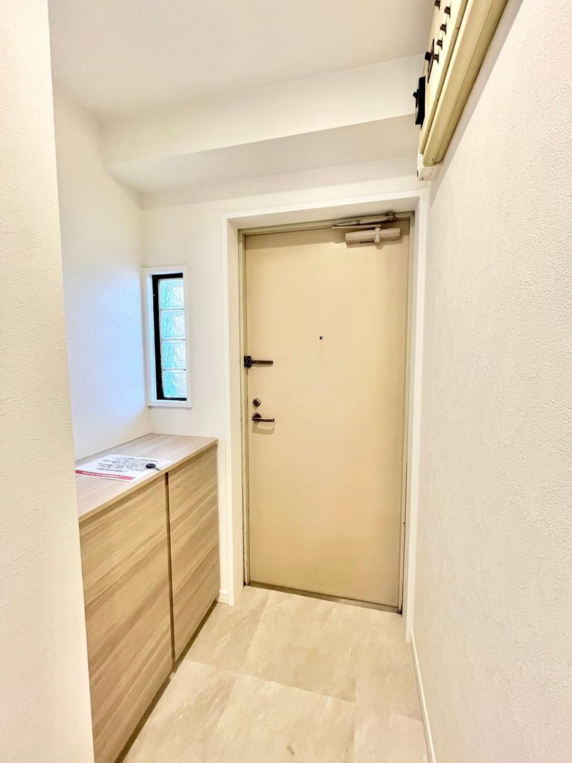 Renovated 3DK Apartment in Fujisawa City, Kanagawa - Thumbnail 2