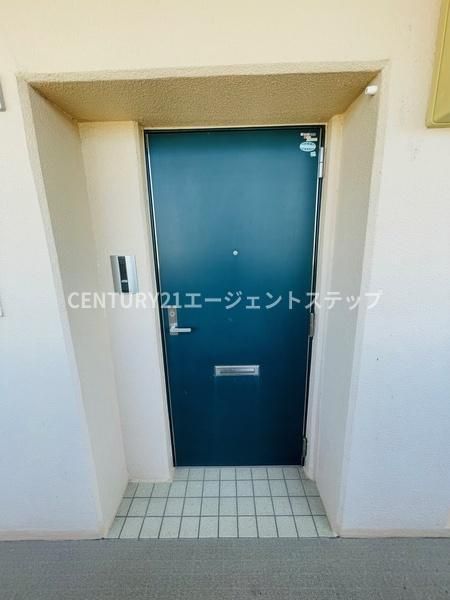 3LDK Apartment for Sale in Miyazaki City, Miyazaki Prefecture - Thumbnail 2