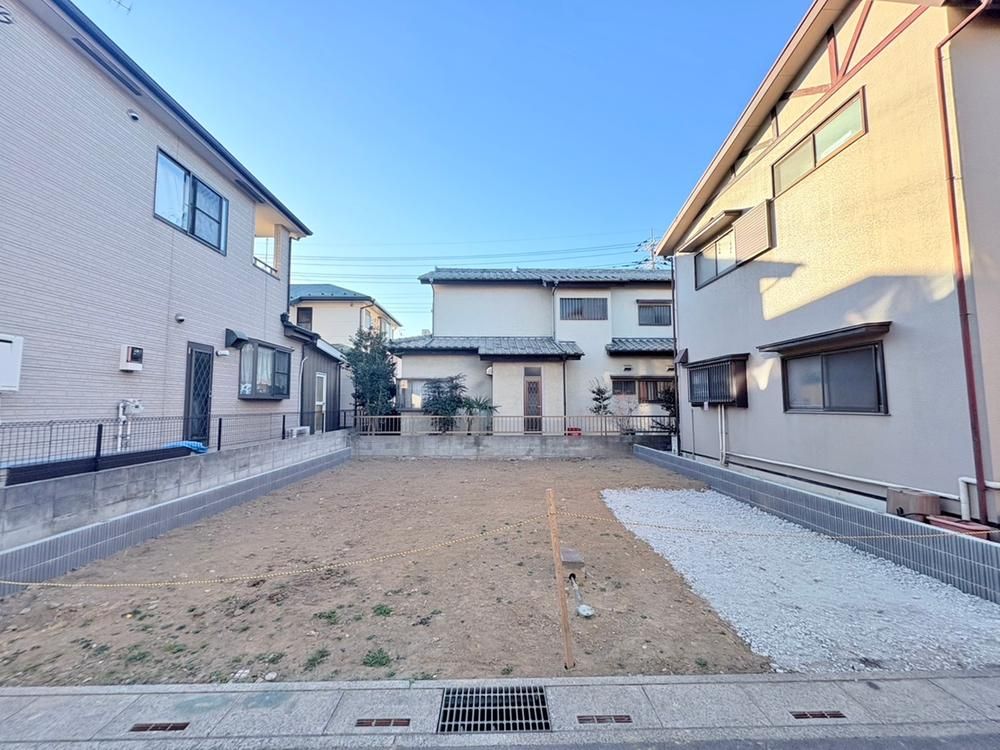 83.72 sqm Land for Sale in Yoshikawa, Saitama - 19.8M Yen - Thumbnail 2