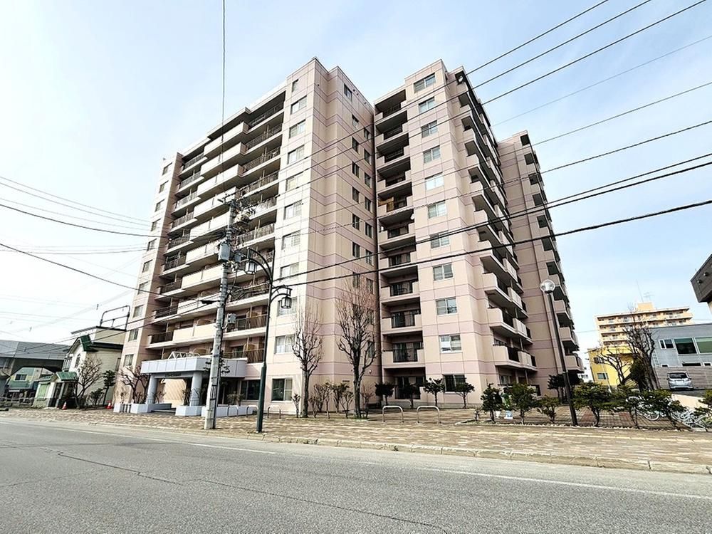 3LDK Apartment for Sale in Asahikawa, Hokkaido - Thumbnail 2