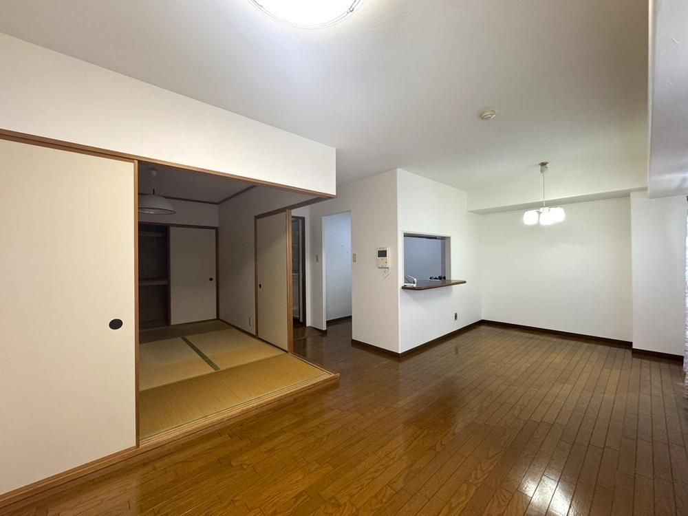 3LDK Apartment for Sale in Kochi City, 71.28m2 - Thumbnail 3