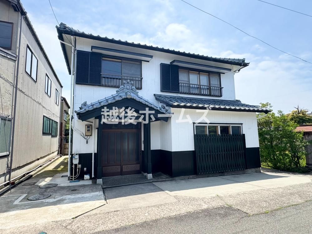 Renovated 4LDK House near Echigo-Sone Station, Niigata - Thumbnail 2