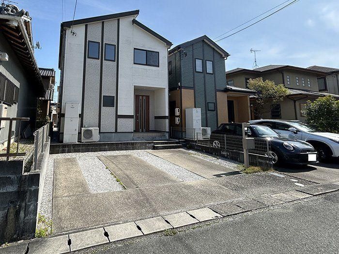 4LDK Resale House in Fukuroi, Shizuoka - 100.61 sqm - Thumbnail 2