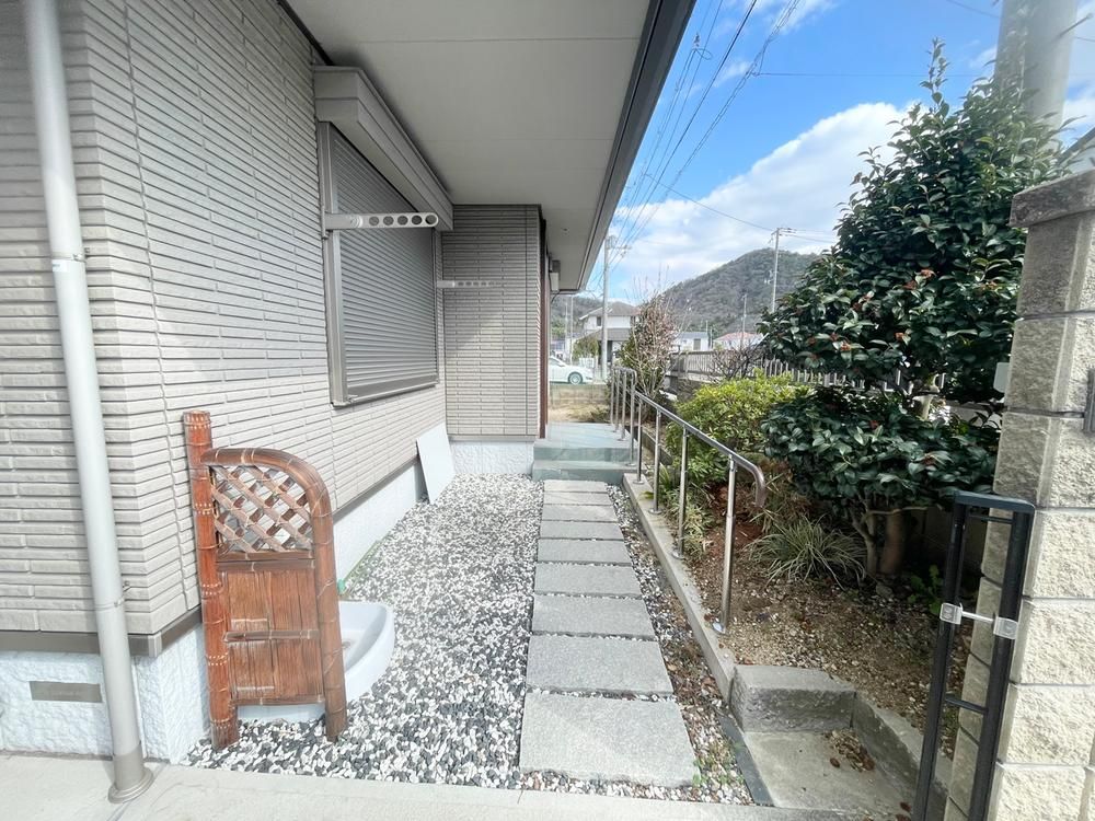 2LDK+S Single-Story House for Sale in Himeji, Hyogo - Thumbnail 3
