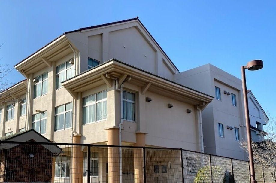 2005 Custom 4LDK+S House for Sale in Hachioji, Tokyo - Thumbnail 2