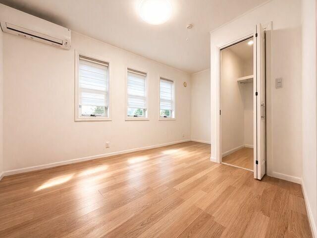 2005 Custom 4LDK+S House for Sale in Hachioji, Tokyo - Thumbnail 4