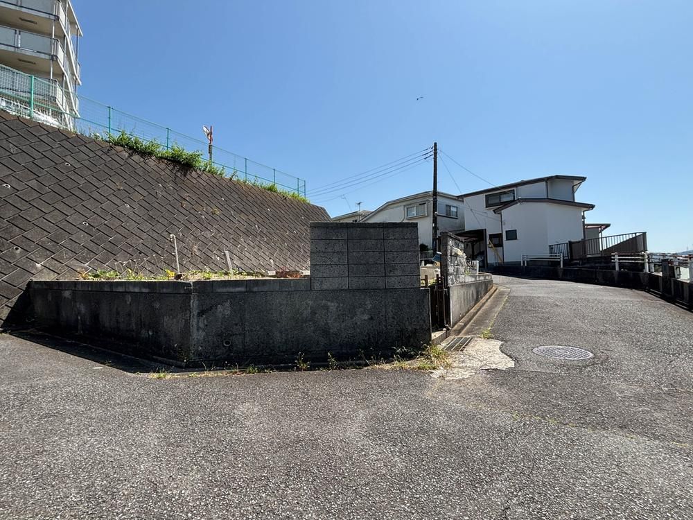 Land for Sale in Yokosuka City, Kanagawa - 139m2, 9.8M Yen - Thumbnail 3