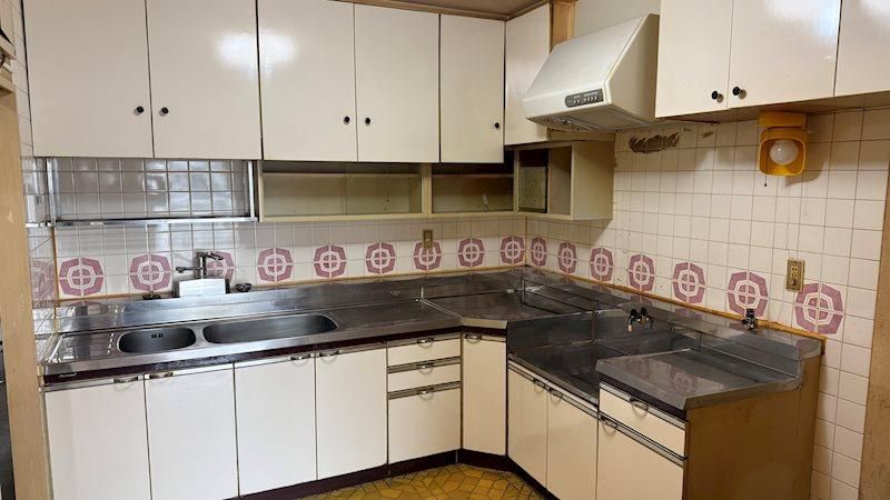 3LDK Apartment for Sale in Atsugi, Kanagawa - 5,200,000 Yen - Thumbnail 2