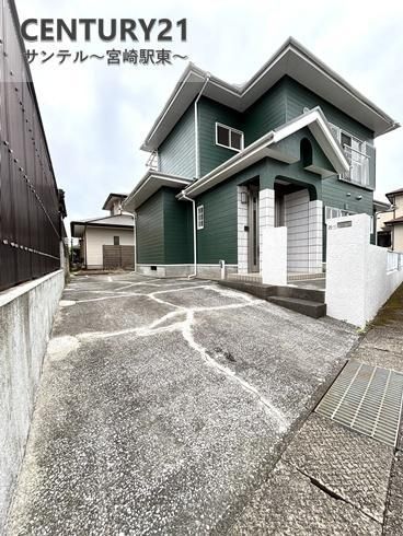 Renovated 4LDK House in Kiyotake Ikedadai, Miyazaki City - Thumbnail 4