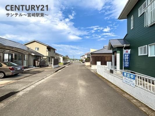 Renovated 4LDK House in Kiyotake Ikedadai, Miyazaki City - Thumbnail 2