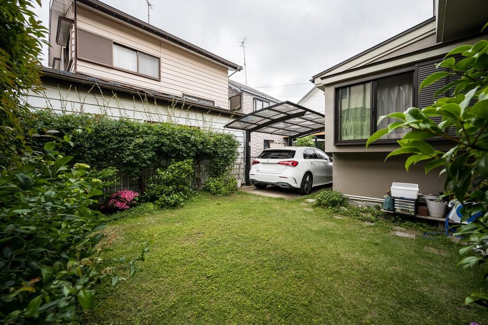 5DK Detached House in Machida, Tokyo with Garden and Parking - Thumbnail 2