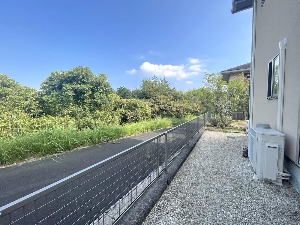 4LDK+S Detached House with Solar Power in Kuwana, Mie - Thumbnail 2