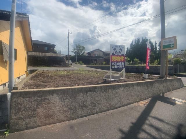 Land for Sale in Miyakonojo, Miyazaki - 332.94 sqm Corner Lot - Thumbnail 3