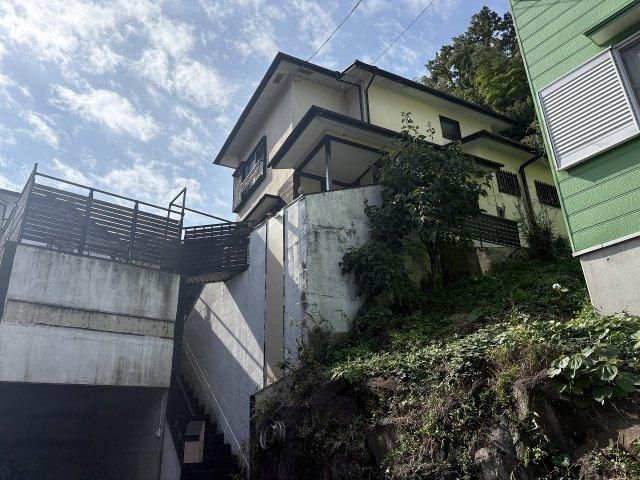 2LDK Detached House for Sale in Kawana, Ito City, Shizuoka - Thumbnail 2