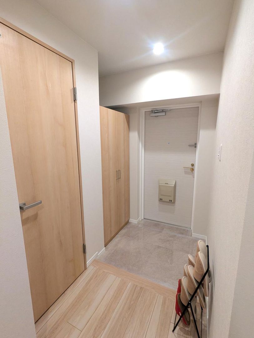 Renovated 2LDK Apartment in Tokushima City, 65.2 sqm - Thumbnail 4