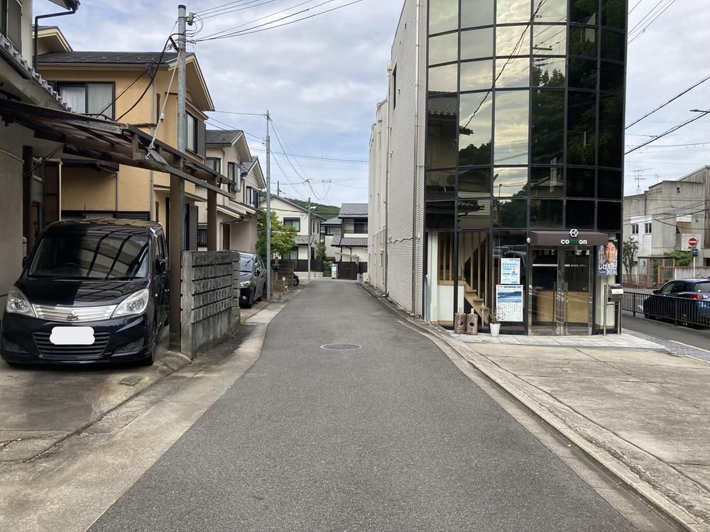 5LDK Steel-Frame House for Sale in Iwakura, Kyoto - Thumbnail 3