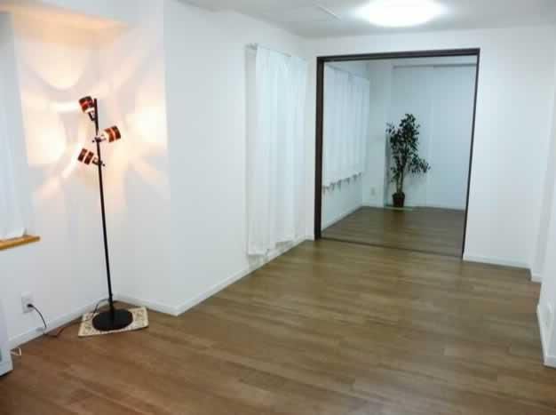 Renovated 3LDK Apartment in Toyohira Ward, Sapporo - Thumbnail 2