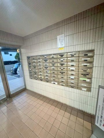 2LDK Apartment for Sale in Funabashi, Chiba - 53.34m2 - Thumbnail 4