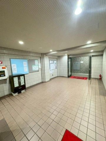 2LDK Apartment for Sale in Funabashi, Chiba - 53.34m2 - Thumbnail 3