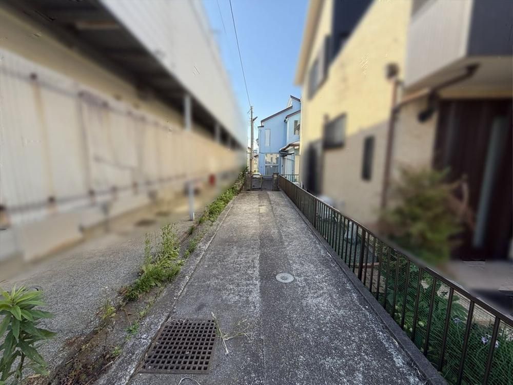 Land for Sale in Atsugi, Kanagawa – 197 sqm, No Building Conditions - Thumbnail 3