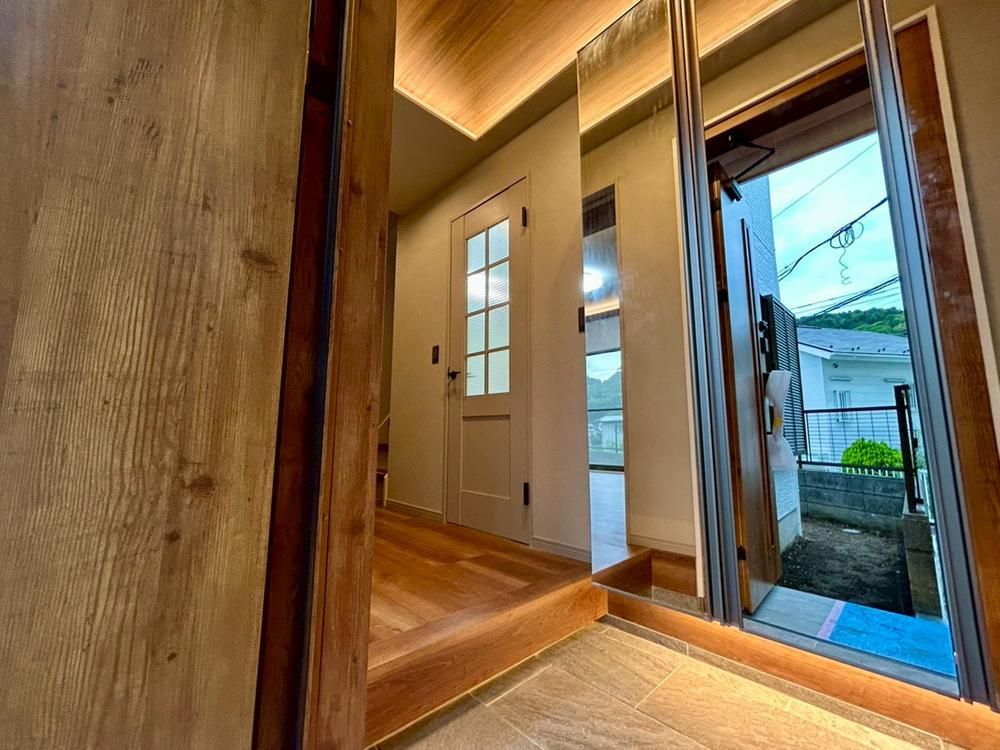 Renovated 3LDK House in Hayama, Kanagawa - 42,990,000 Yen - Thumbnail 3