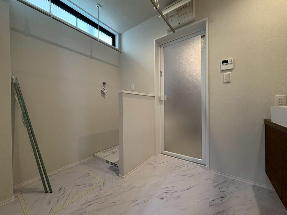Modern 3LDK+S House with Underfloor Heating in Fukuoka Hayashi Ward - Thumbnail 3