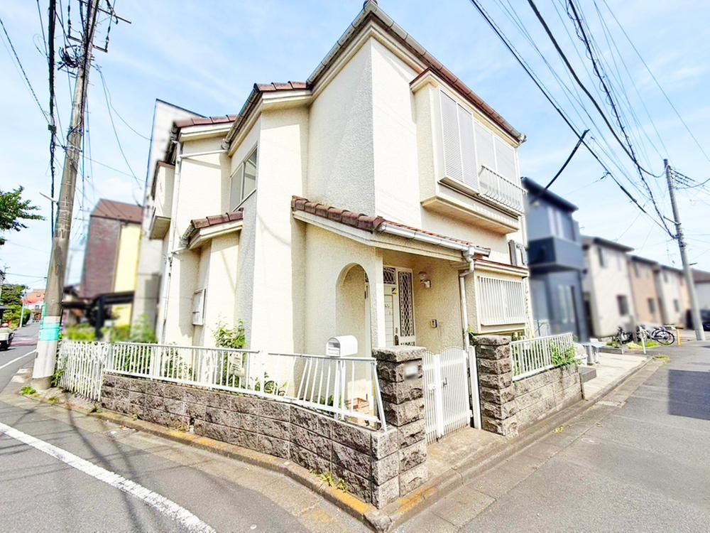 4DK House for Sale in Fuchu, Tokyo - 73m2 - Thumbnail 2