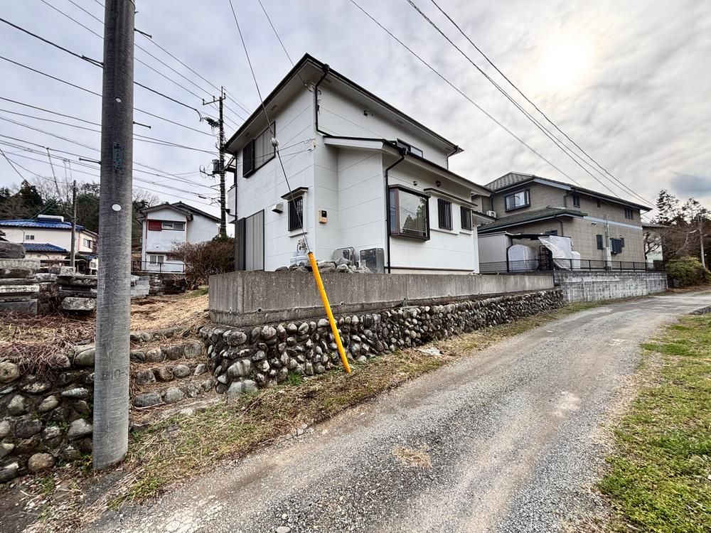 3LDK Detached House for Sale in Akiruno, Tokyo - Thumbnail 3