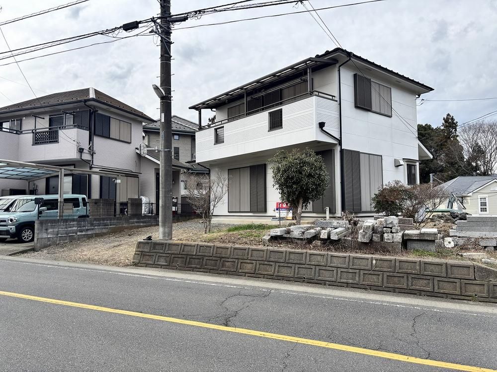 3LDK Detached House for Sale in Akiruno, Tokyo - Thumbnail 2