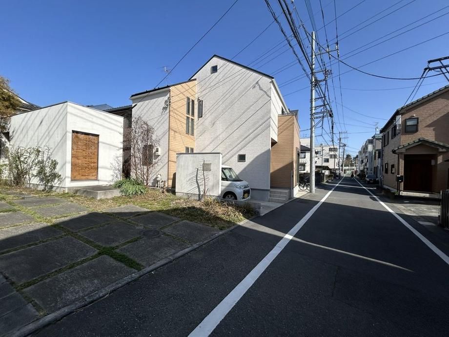 Land for Sale in Hachioji, Tokyo - 121.35 sqm Plot - Thumbnail 2