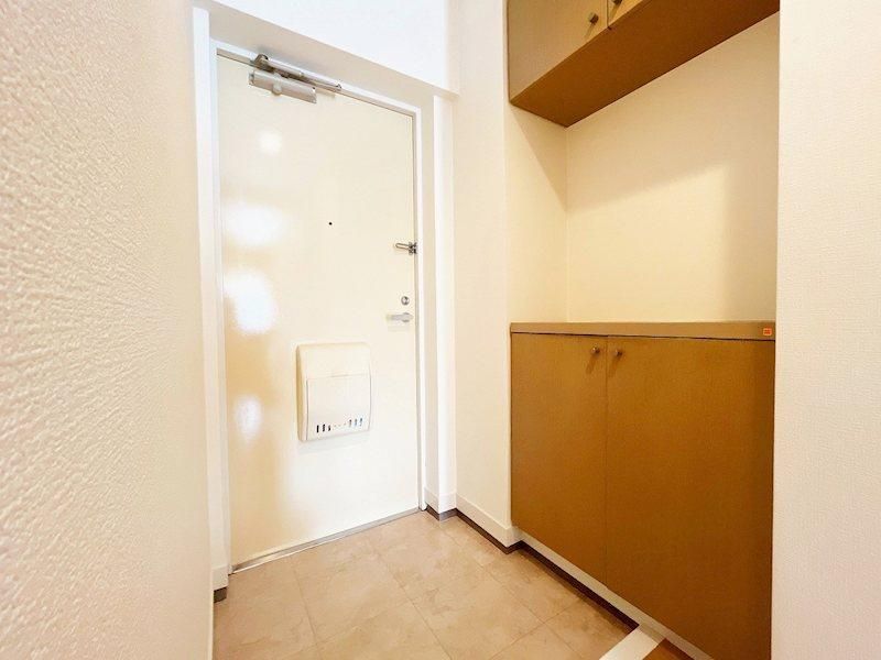 3LDK Corner Apartment in Sendai, Miyagi Prefecture - Thumbnail 2