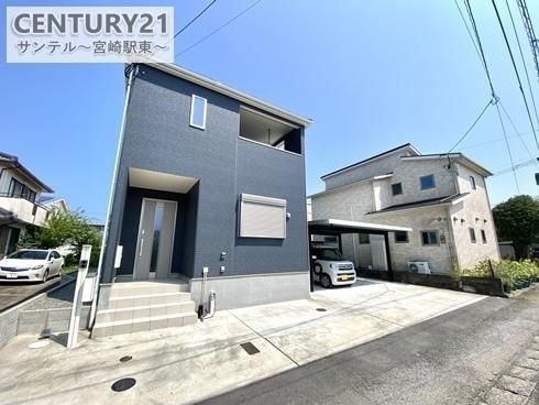 4LDK Detached House in Soshi-cho, Miyazaki City - Thumbnail 2