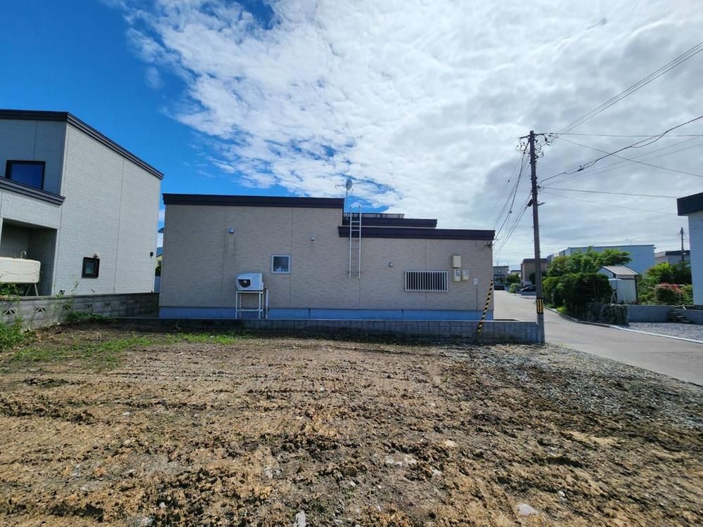 160m2 Land for Sale in Kitahiroshima, Hokkaido - Thumbnail 3
